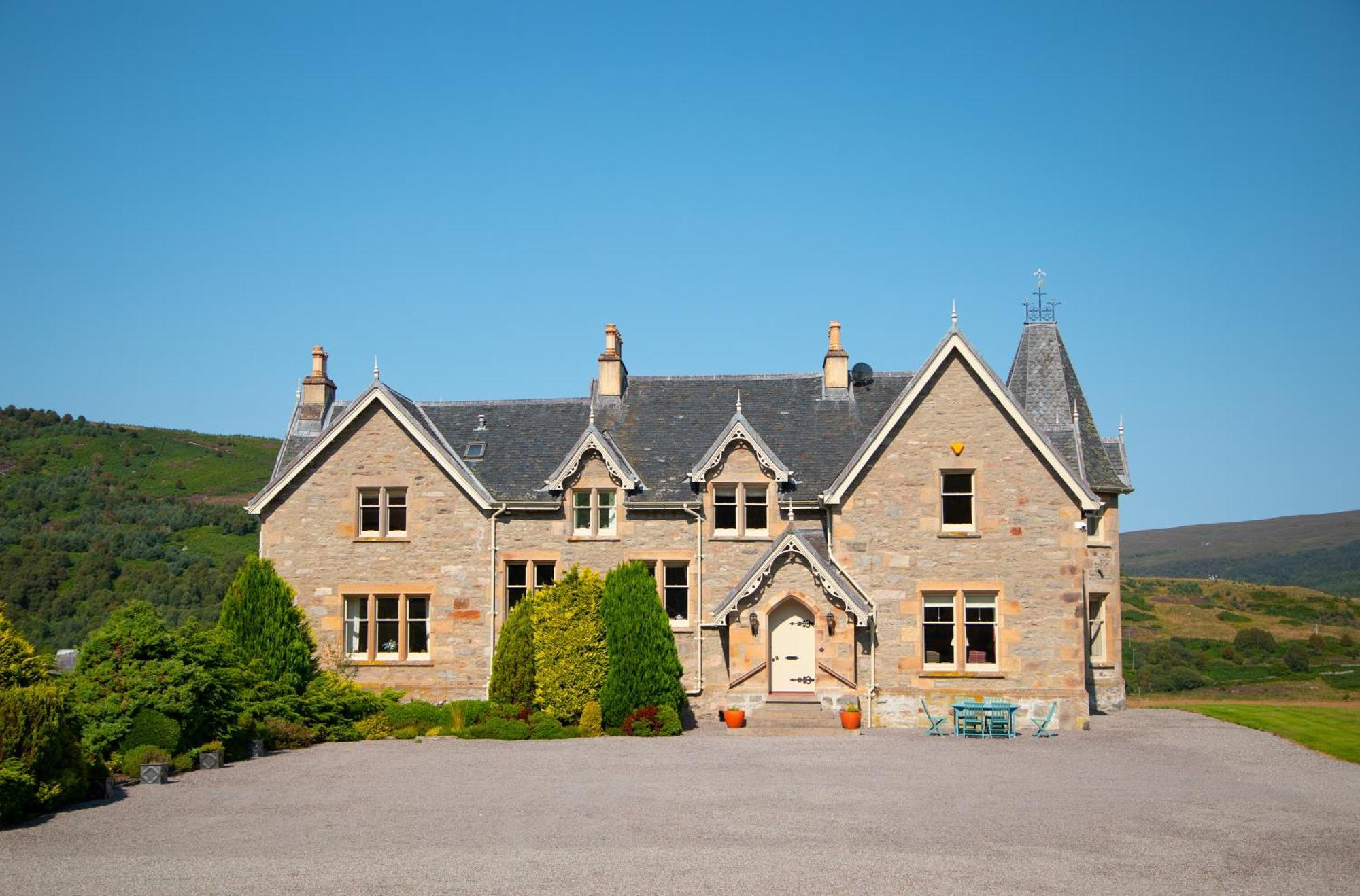 Inveroykel Lodge At Rosehall Eksteriør bilde