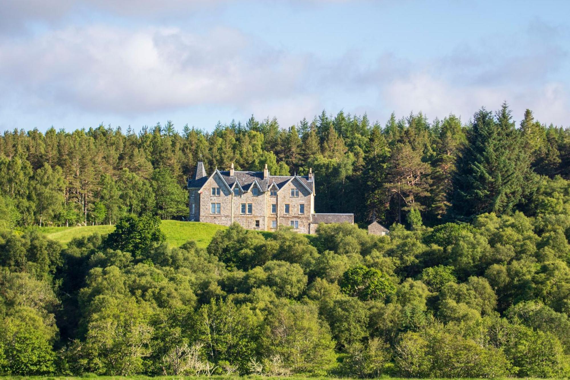 Inveroykel Lodge At Rosehall Eksteriør bilde